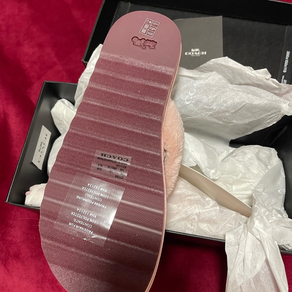 Coach flip flops size 10, never worn - Picture 7 of 8